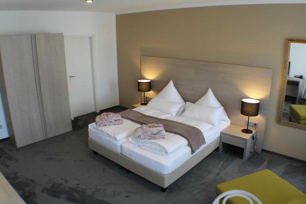Garni Hotel Schmaus Фихтах Экстерьер фото