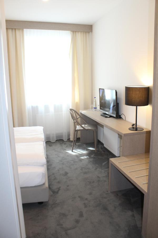 Garni Hotel Schmaus Фихтах Экстерьер фото